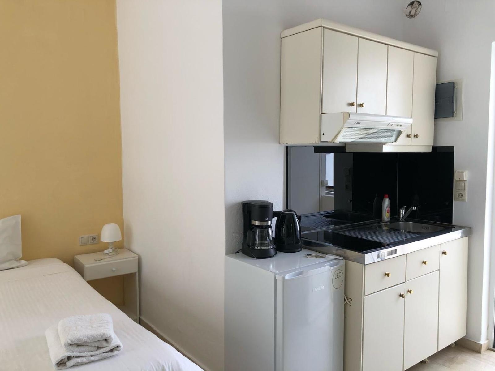 Antonios Hotel Apartments 마탈라 외부 사진